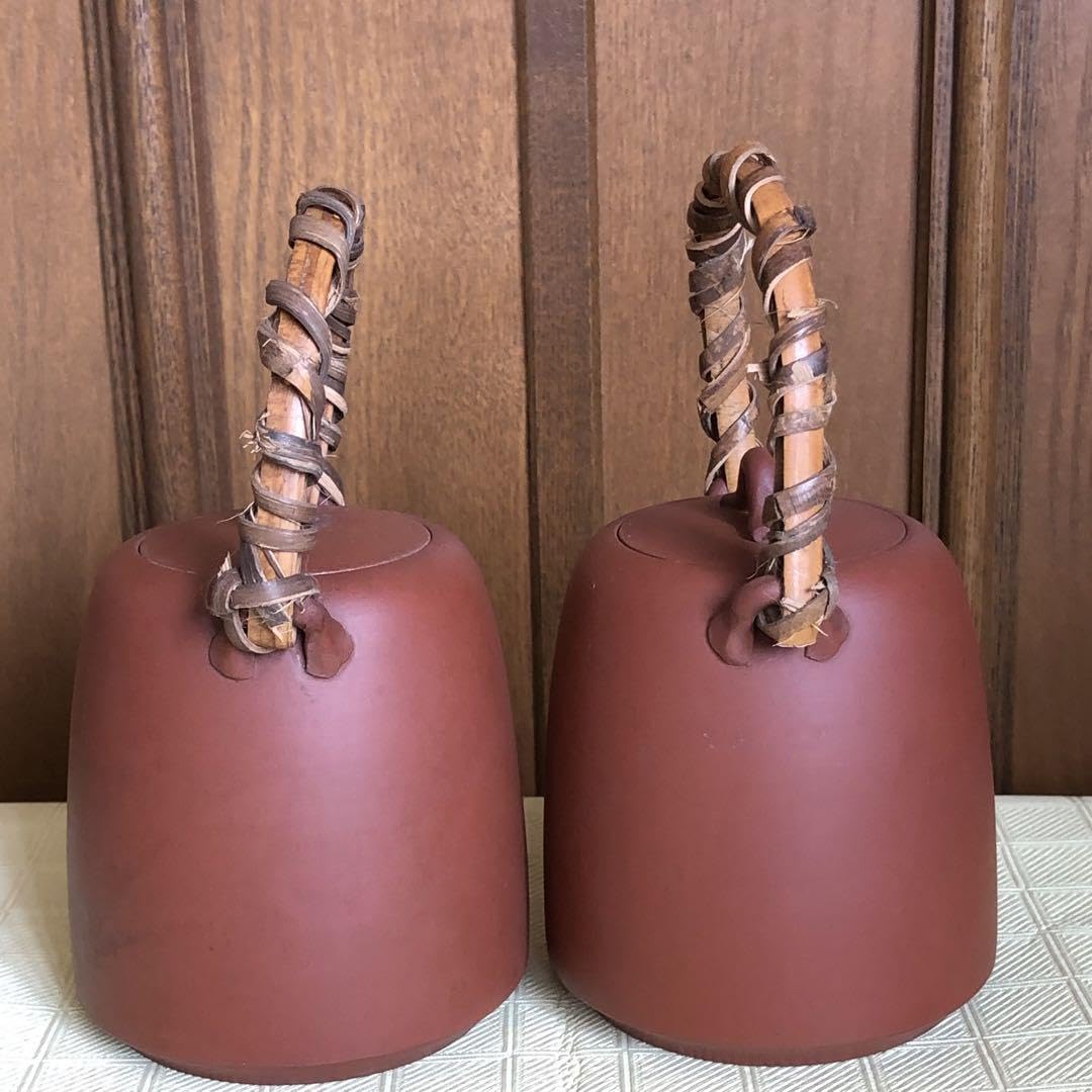 Amazon.co.jp: 初代常山作 常滑焼土瓶壱対 朱泥 瓶 骨董品